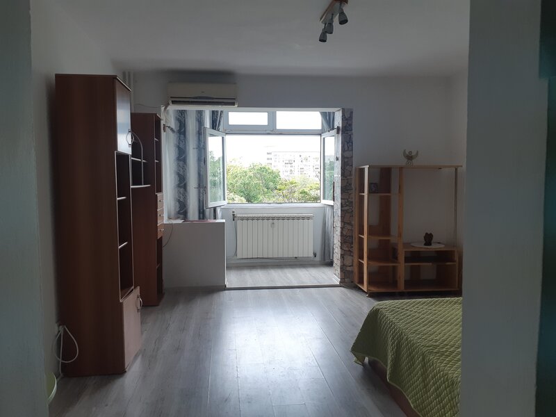 Metrou Costin Georgian,